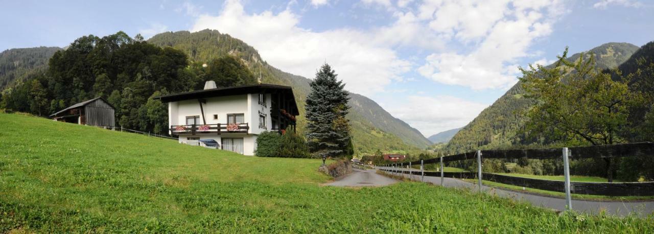 Haus Karin Bed and Breakfast Sankt Gallenkirch Εξωτερικό φωτογραφία